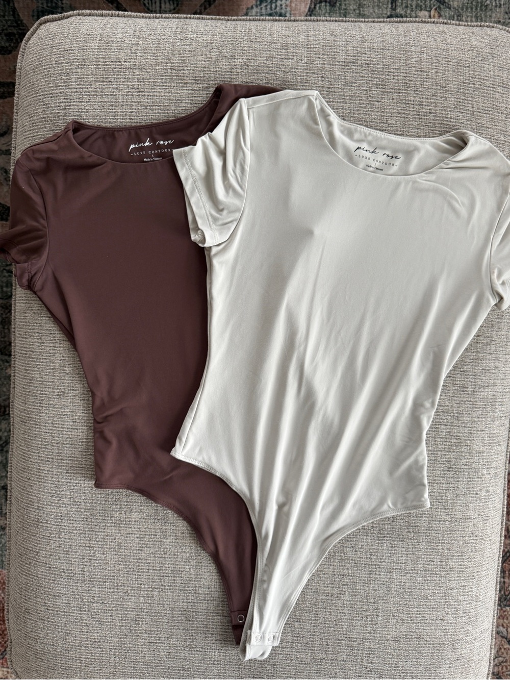 Pink Rose Luxe Contour Bodysuit Bundle Size Small Brown & Ivory Short Sleeve
